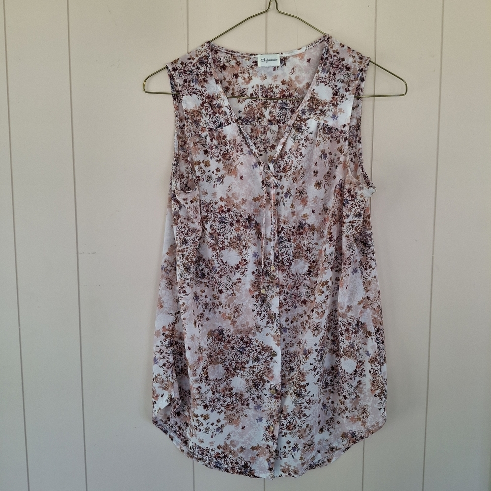 Dynamite XS Semi-Sheer Floral Sleeveless Blouse Fairycore Festival Vacation Wear